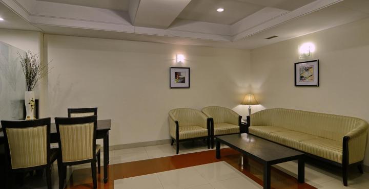 Ambience Executive Hotel Pimpri-Chinchwad Buitenkant foto