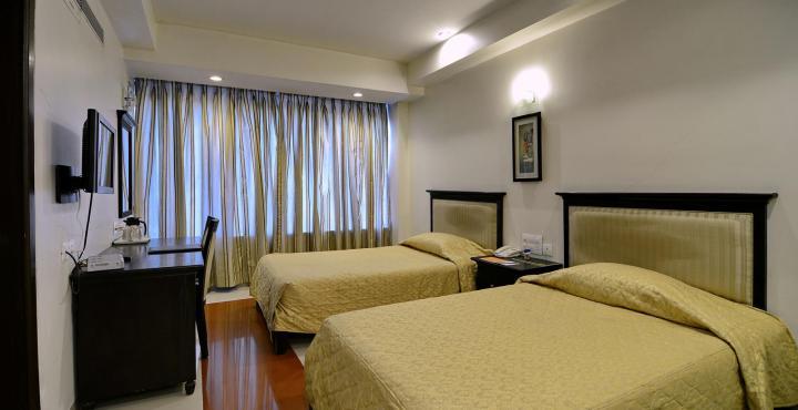 Ambience Executive Hotel Pimpri-Chinchwad Buitenkant foto