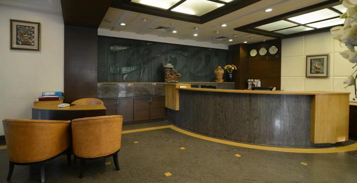 Ambience Executive Hotel Pimpri-Chinchwad Buitenkant foto
