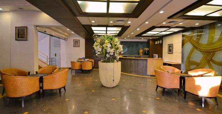 Ambience Executive Hotel Pimpri-Chinchwad Buitenkant foto
