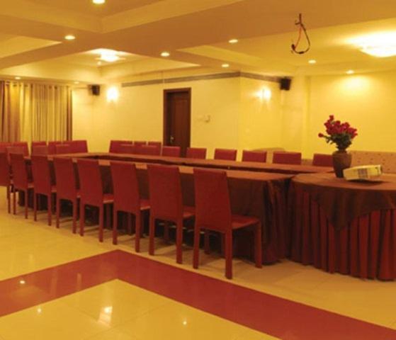 Ambience Executive Hotel Pimpri-Chinchwad Zakenleven foto