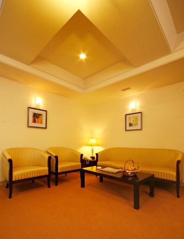 Ambience Executive Hotel Pimpri-Chinchwad Kamer foto